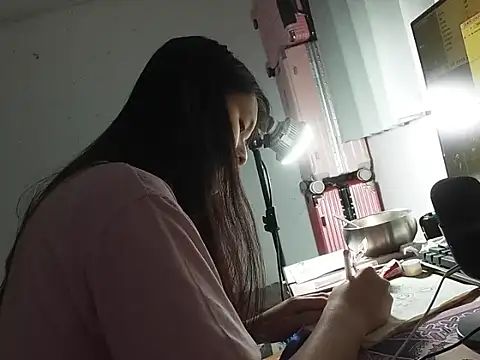 RebelAura online show from July 28, 2026, 2:13 pm