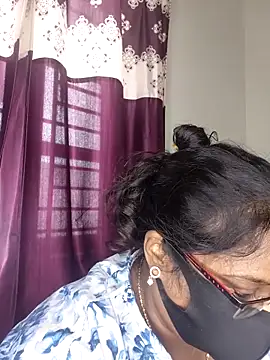 hootypriya online show from June 21, 2026, 7:33 am