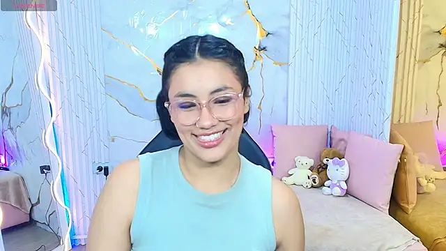 PEACHY TAY online show from July 22, 2026, 11:35 am