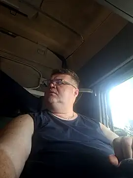 Snapshot of Grase44 chatting on June 3, 2026, 3:06 pm Grase44 online show from June 3, 2026, 3:06 pm