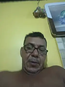 bruno 324278 online show from June 29, 2026, 3:24 am