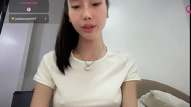 bajejek01 online show from August 3, 2026, 12:53 am