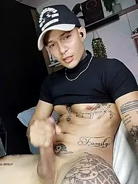 strong dick7in online show from July 22, 2026, 5:16 pm
