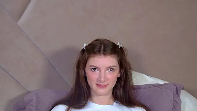 SophiaProve online show from July 13, 2026, 4:32 pm