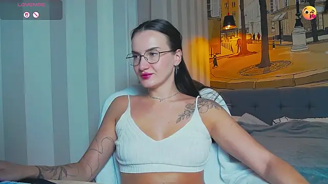 ALICE  ALICE69 online show from July 21, 2026, 8:33 pm