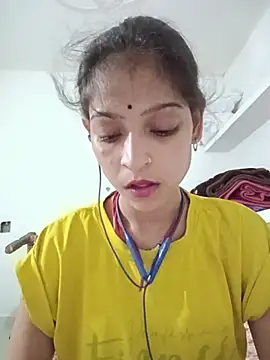 Mohnicute online show from June 30, 2026, 6:31 pm
