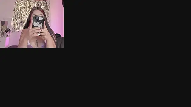Stephany-roses- online show from July 27, 2026, 9:11 pm