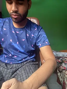 hotyyyyjonny online show from June 18, 2026, 2:23 am