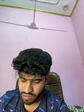 hotyyyyjonny online show from July 19, 2026, 5:11 am