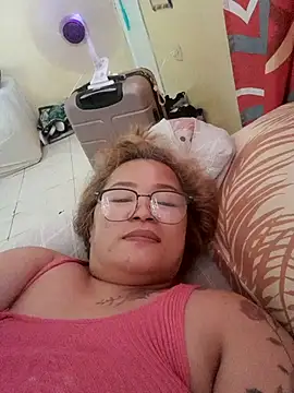 loriepinay46 online show from July 3, 2026, 1:12 am