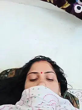 Snapshot of Pushpa_hotty chatting on June 26, 2026, 3:44 am Pushpa hotty online show from June 26, 2026, 3:44 am