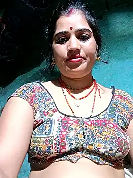 Hot kamla online show from May 13, 2026, 11:22 pm