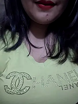Cute Ayushii online show from July 22, 2026, 3:26 pm