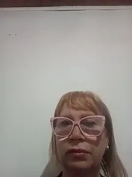 SexyMilf1211 online show from May 20, 2026, 10:32 am