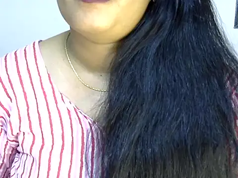 Snapshot of Muskan_Jha chatting on May 18, 2026, 1:17 pm Muskan Jha online show from May 18, 2026, 1:17 pm