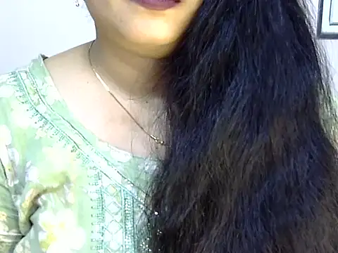 Snapshot of Muskan_Jha chatting on June 13, 2026, 2:15 pm Muskan Jha online show from June 13, 2026, 2:15 pm