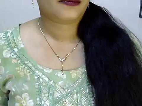 Snapshot of Muskan_Jha chatting on June 18, 2026, 1:15 pm Muskan Jha online show from June 18, 2026, 1:15 pm
