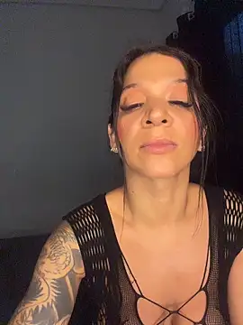 biadominatrix online show from May 22, 2026, 1:17 pm