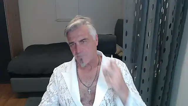 Buidapest online show from July 20, 2026, 5:37 pm