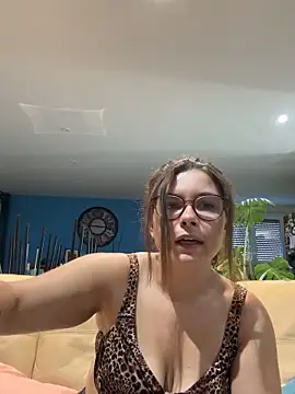 missseduction24 online show from May 26, 2026, 7:15 am