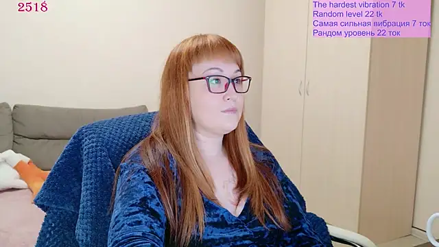 Foxy-lady online show from June 13, 2026, 8:34 am