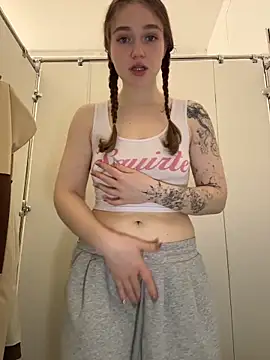 Snapshot of RussianWoman chatting on June 14, 2026, 2:24 am RussianWoman online show from June 14, 2026, 2:24 am