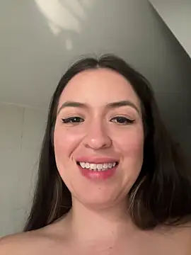 Little  Danni1 online show from June 25, 2026, 3:50 am
