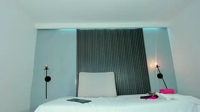 mia dollce online show from July 24, 2026, 11:41 am