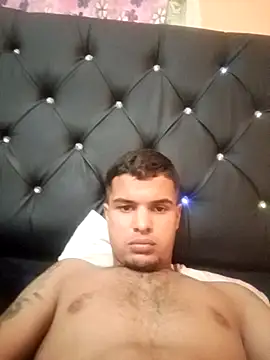 Deepthroat18yo online show from November 21, 2025, 1:48 am