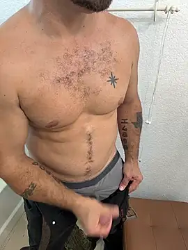 2addictivelyhorny online show from July 21, 2026, 8:11 pm
