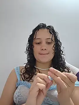 Alana 444 online show from July 1, 2026, 3:08 am