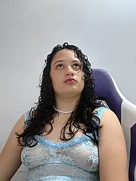 Alana 444 online show from July 21, 2026, 4:15 am
