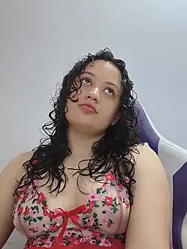 Alana 444 online show from July 26, 2026, 4:09 am