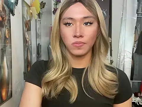 asiantwink0000 online show from July 18, 2026, 10:41 am