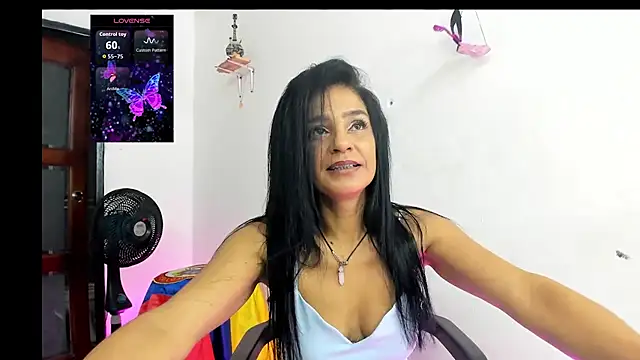 sweetCatallina online show from July 10, 2026, 12:41 pm