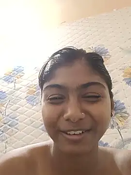 Cute diya023 online show from July 1, 2026, 5:42 am
