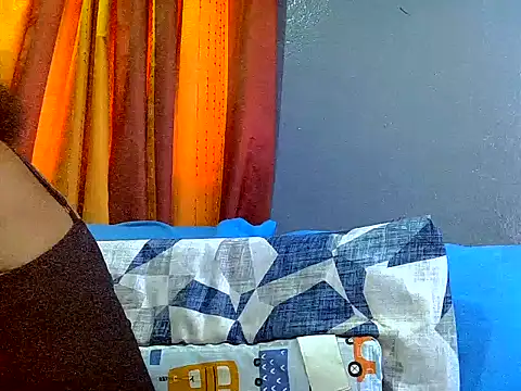 PreettyTee online show from July 26, 2026, 1:40 pm