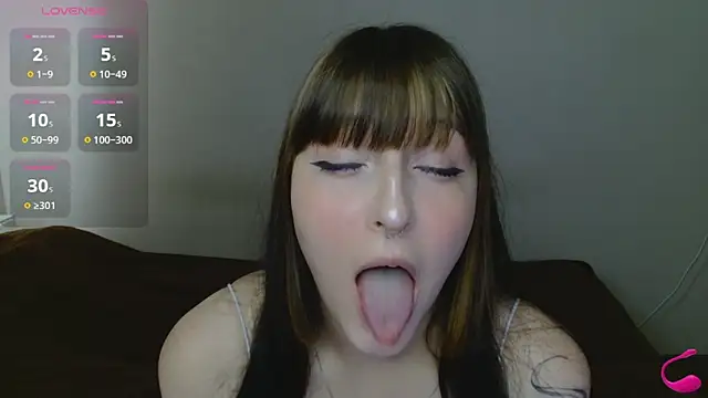JasmineAdamss online show from July 20, 2026, 8:17 am