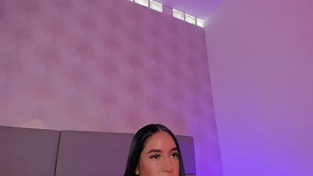 Emily luve online show from May 26, 2026, 7:54 pm