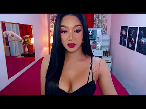 UrScreenGoddess online show from July 5, 2026, 1:56 am