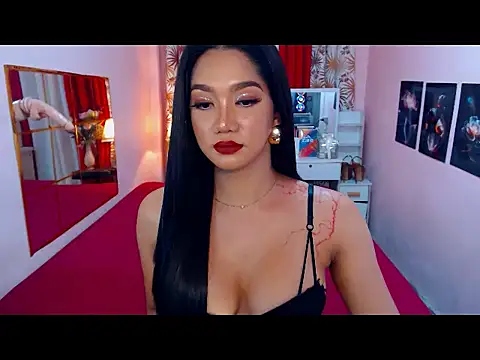 UrScreenGoddess online show from July 7, 2026, 7:23 am