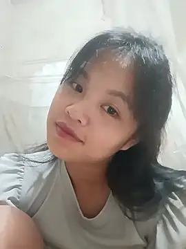 Pretty-haert online show from July 24, 2026, 5:11 pm