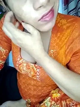Sepali5577 online show from May 22, 2026, 12:40 am