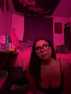 lunabellaX0 online show from July 18, 2026, 12:48 am
