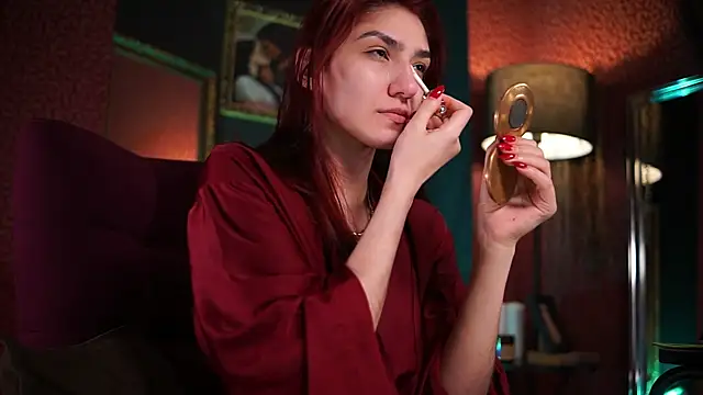 Roxa Lana online show from June 17, 2026, 2:51 pm