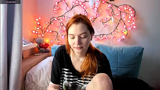 Ungoliant Kiss online show from June 25, 2026, 6:12 pm