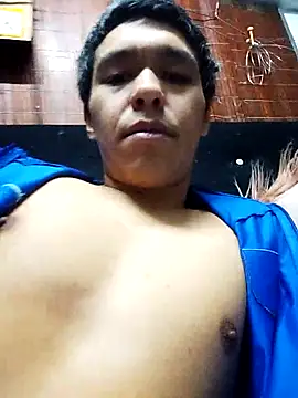 Moreno6969Rr online show from June 30, 2026, 10:33 pm