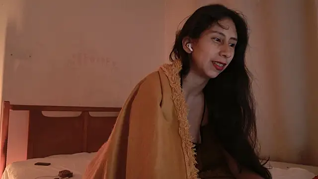 MoonLipsON- online show from July 19, 2026, 4:49 am