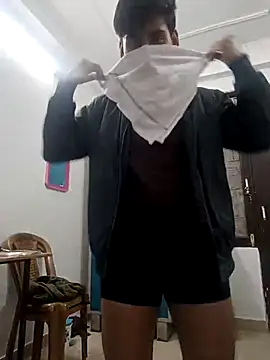 Bigdickboy2406 online show from December 17, 2025, 9:43 pm