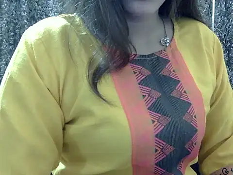 Exotic tanvi online show from July 25, 2026, 6:38 pm